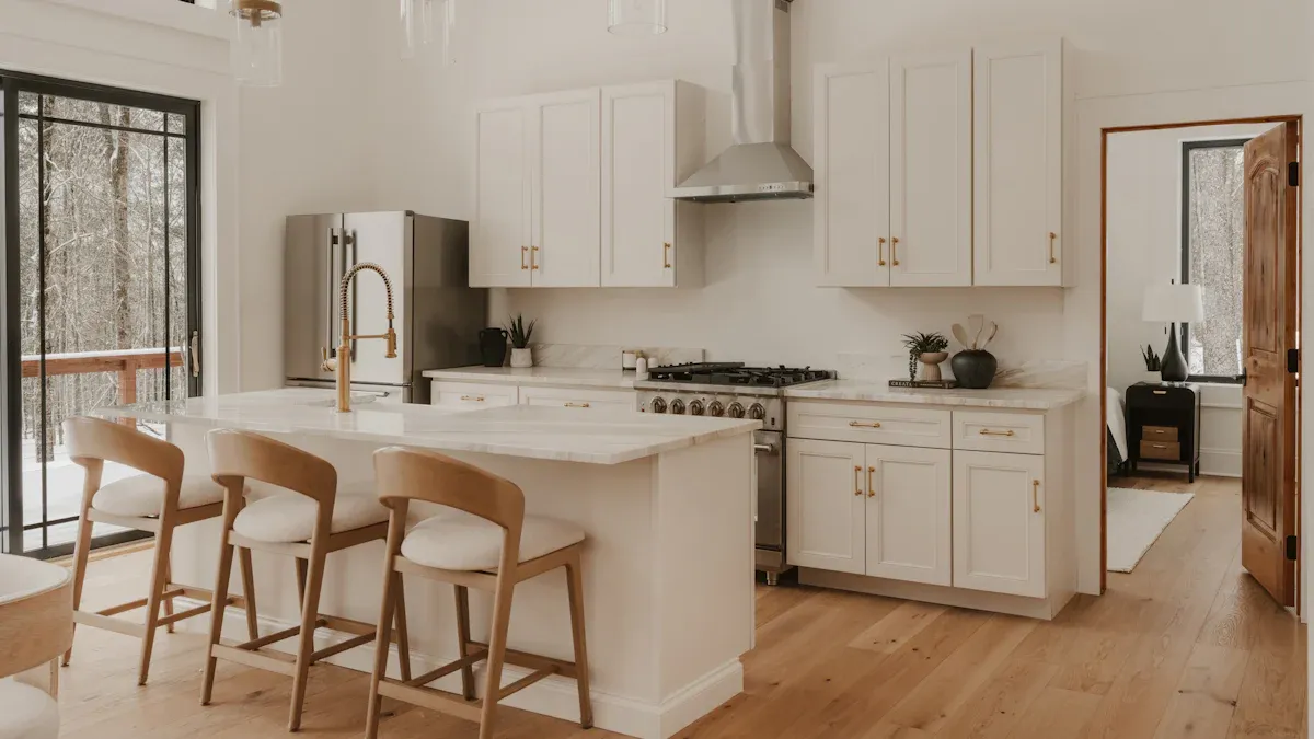Why Choose White Oak Kitchen Cabinets